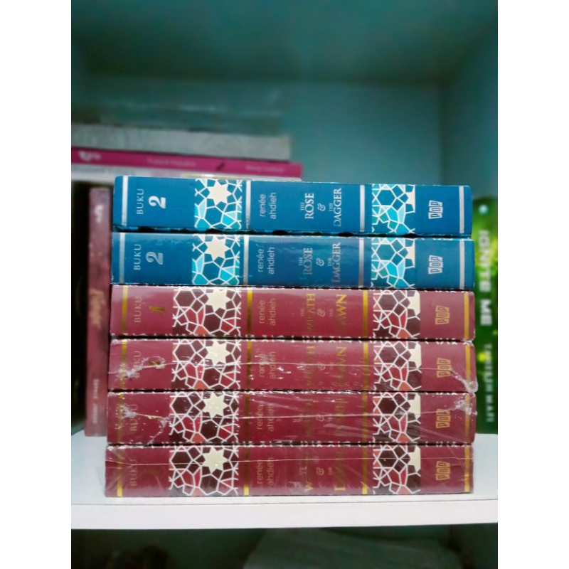 

ORIGINAL Novel The Wrath and The Dawn The Rose and The Dagger Renée Ahdieh penerbit pop