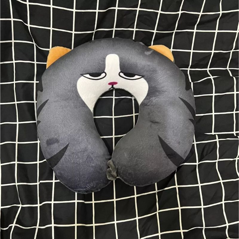 Bantal Leher kucing furyu / Bantal Leher Mobil bahan halus lembut berkualitas SNI mainan mewah hadia