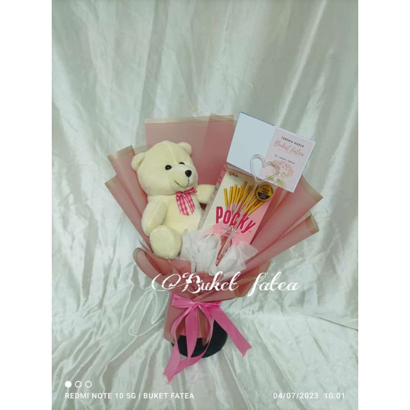 Buket boneka dan pocky Buket wisuda buket snack