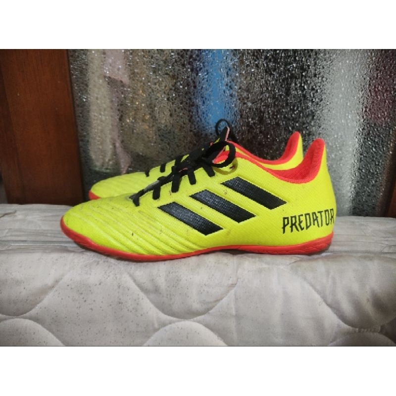 SEPATU FUTSAL ADIDAS PREDATOR TANGO 18.4 Yellow Original