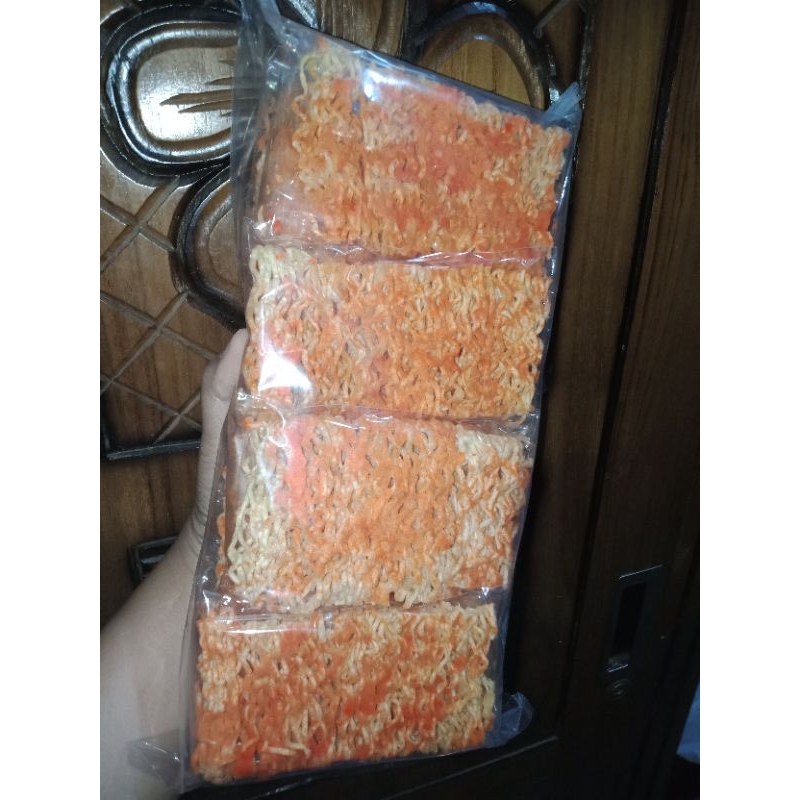 

MIE KRIUK PEDAS MANTAPP