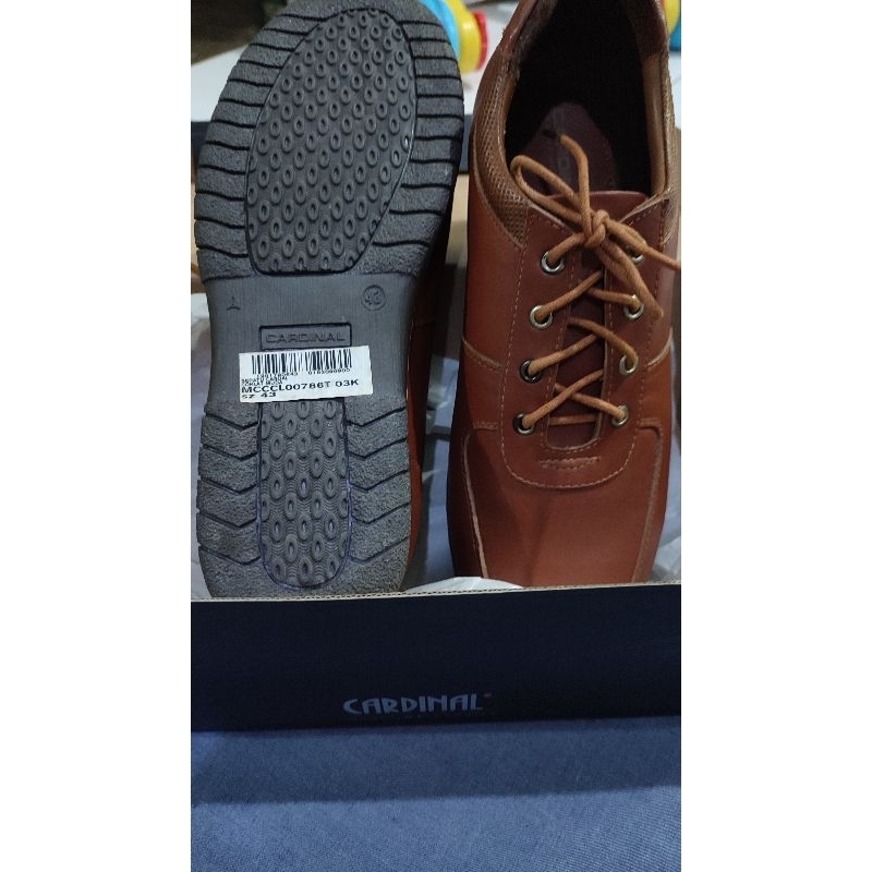 Sepatu Cardinal