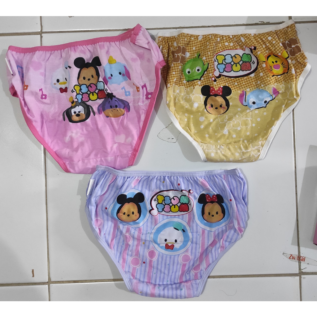 Celana Dalam Anak Perempuan Kotakan Isi 3 ( Jessie & Mike )