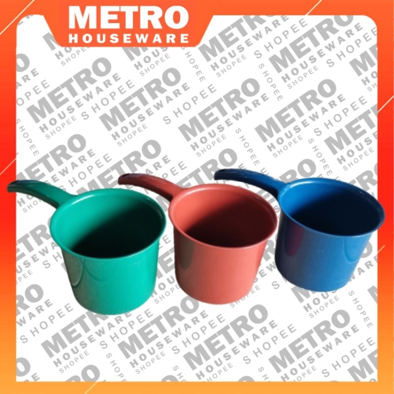 Gayung Air Mandi Plastik Kamar Mandi Wrana Hijau / Biru / Merah Basin Toilet Nyiram Tanaman Ember Pel Bak Kolam