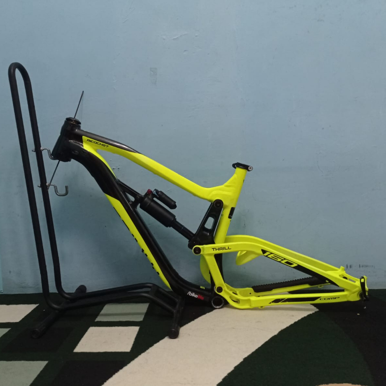 Frame Thrill Ricochet T160 Comp TA Boost