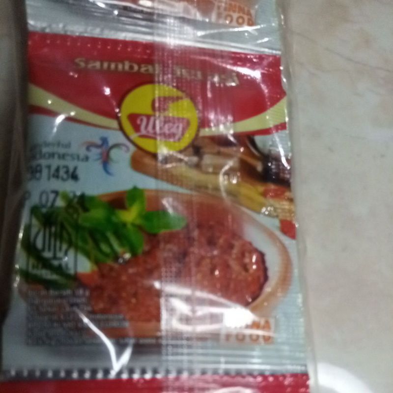 

sambal fina uleg 10sachet