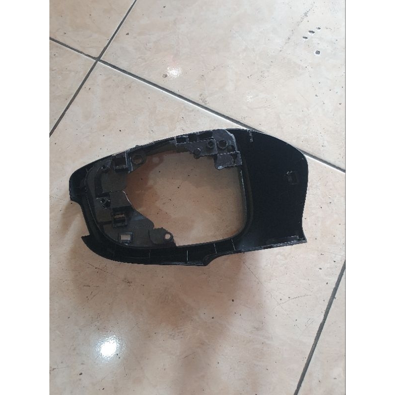 batok spion mobil mazda 2 original