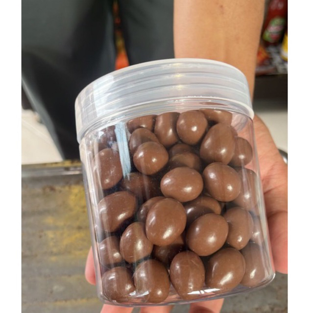 

COKLAT DELFIE ALMOND REPACK