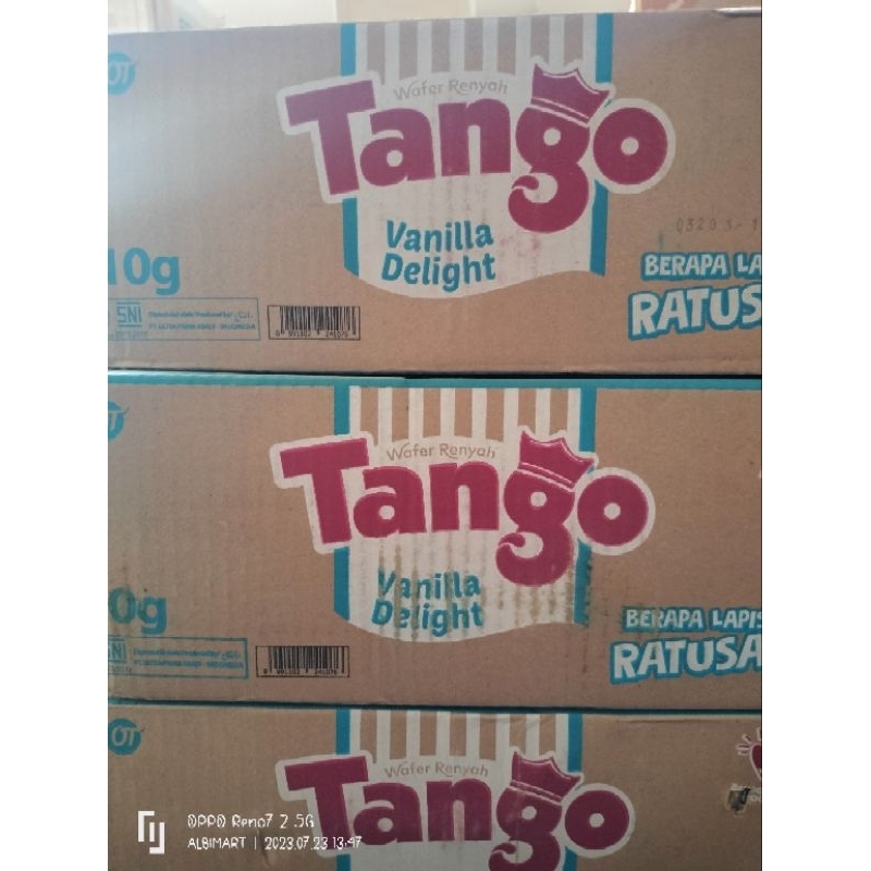 

Tango 110gram (1 Paket isi 4)
