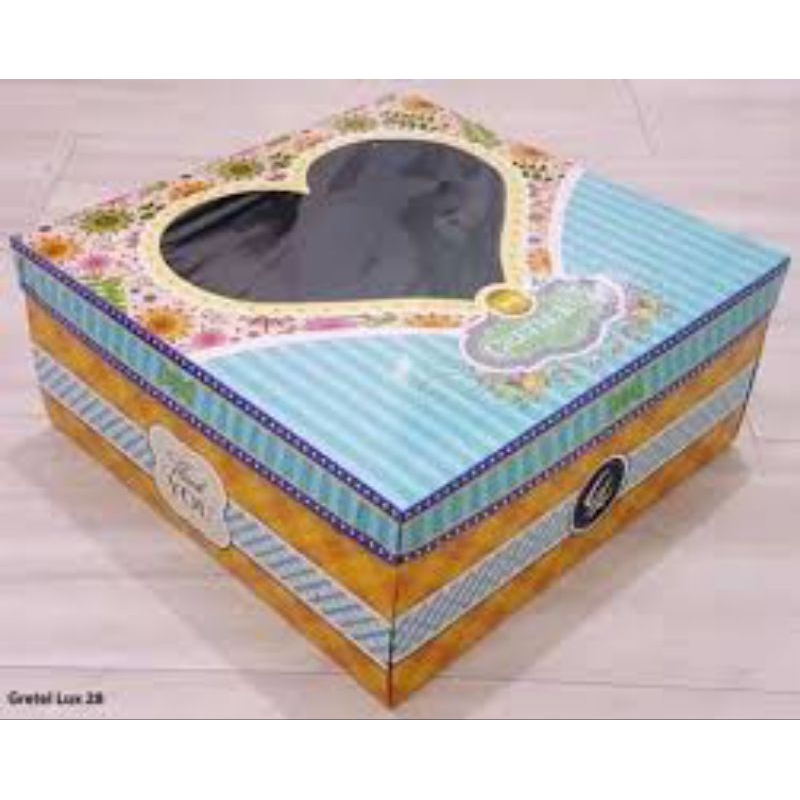 

Box Gretel Lux 25x25x12 / Dus Kue / Kotak Kue