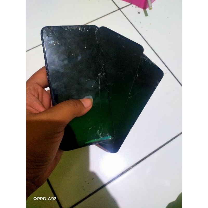 oppo a3s geambing matot