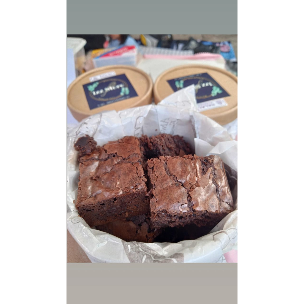 

Brownies Premium Cups murah
