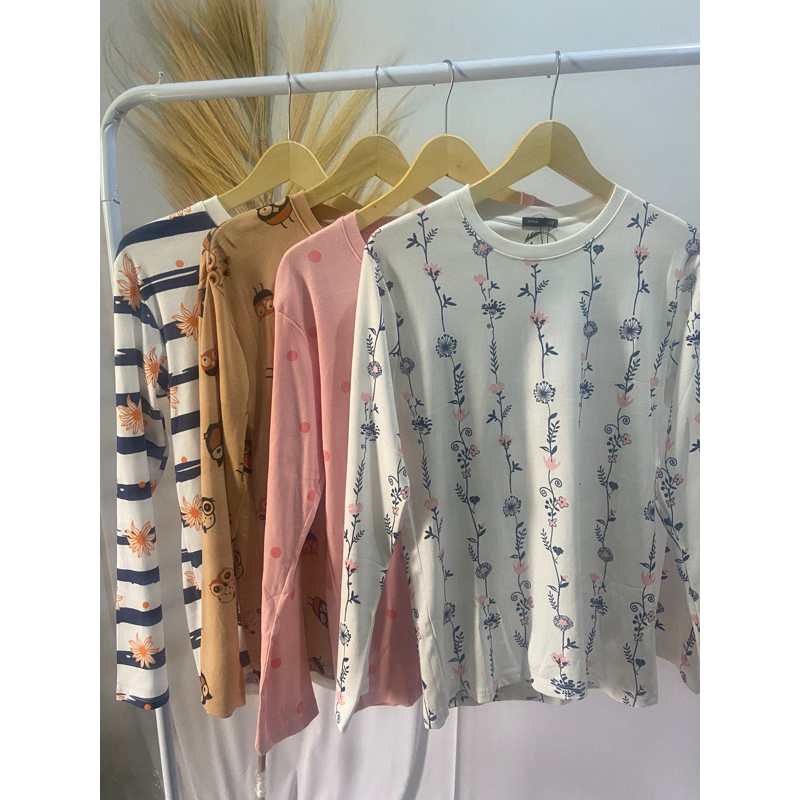 Kaos Lengan Panjang Basic Wanita