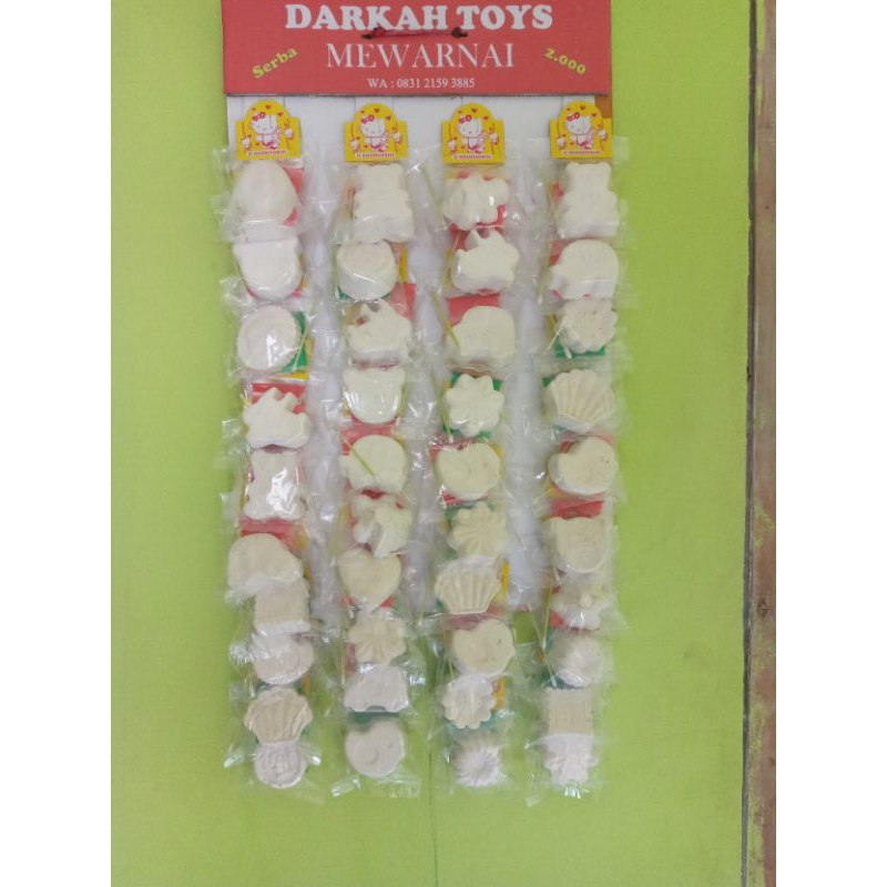 

1 RENTENG MAINAN LUKIS GYPSUM KARAKTER ISI 40 PCS TERMURAH