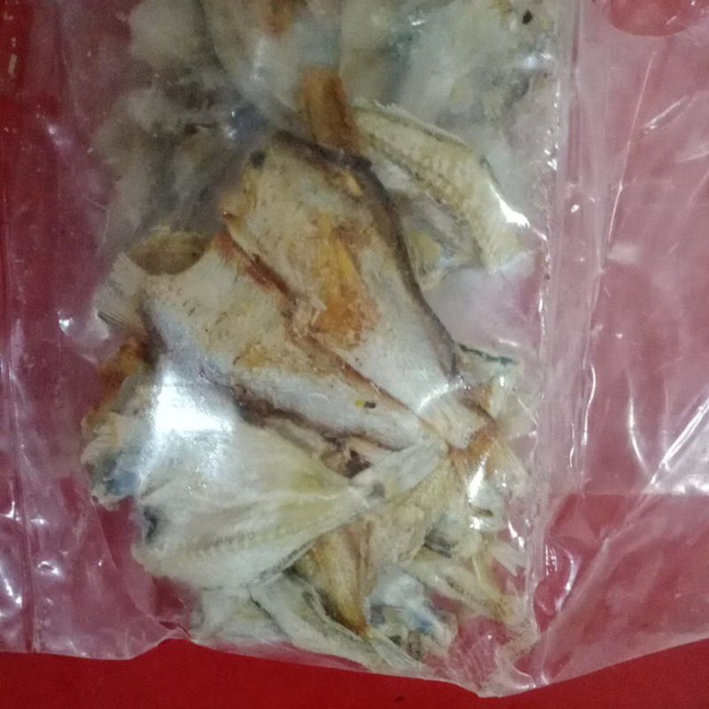 

Ikan asin kapas/ikan asin tipis/ikan asin kerupuk