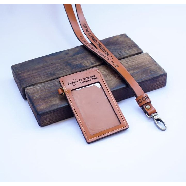 

Gantungan id card holder name tag kulit flip custom nama dan logo