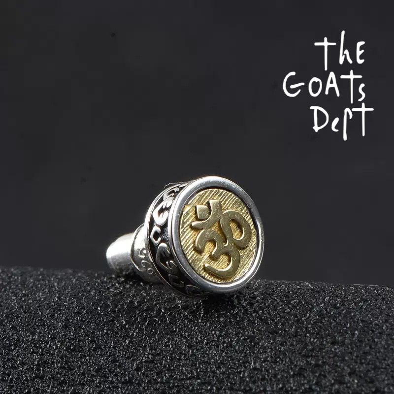 The Goats Dept - Tiger Ivory Earrings Original  / tgd852 anting harimau warna silver motif kado hadi