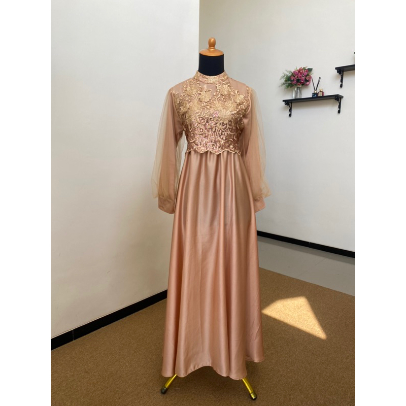 Kebaya Wisuda/Kebaya Pesta/Gaun Pesta