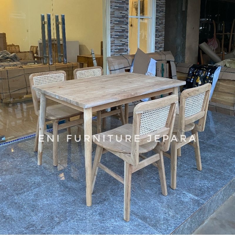 Set Meja Makan Restoran Rotan Mix Jati - Kursi Makan Rotan Minimalis - Meja Makan Jati Asli Jepara M