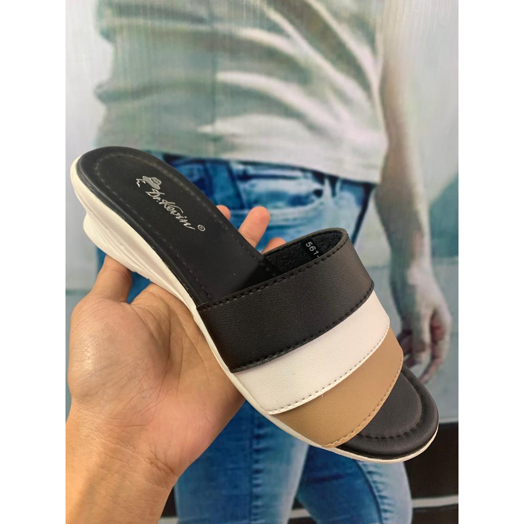 dr. Kevin |561.025|Sandal Flat Wanita