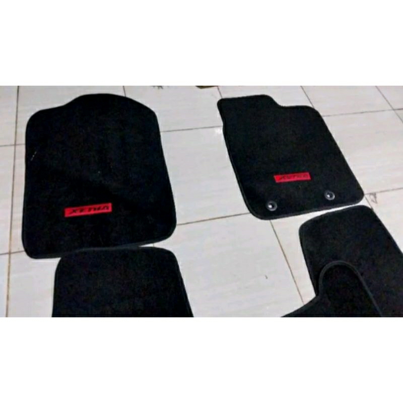 Karpet Mobil Xenia 2010 sampai 2014 Full Set