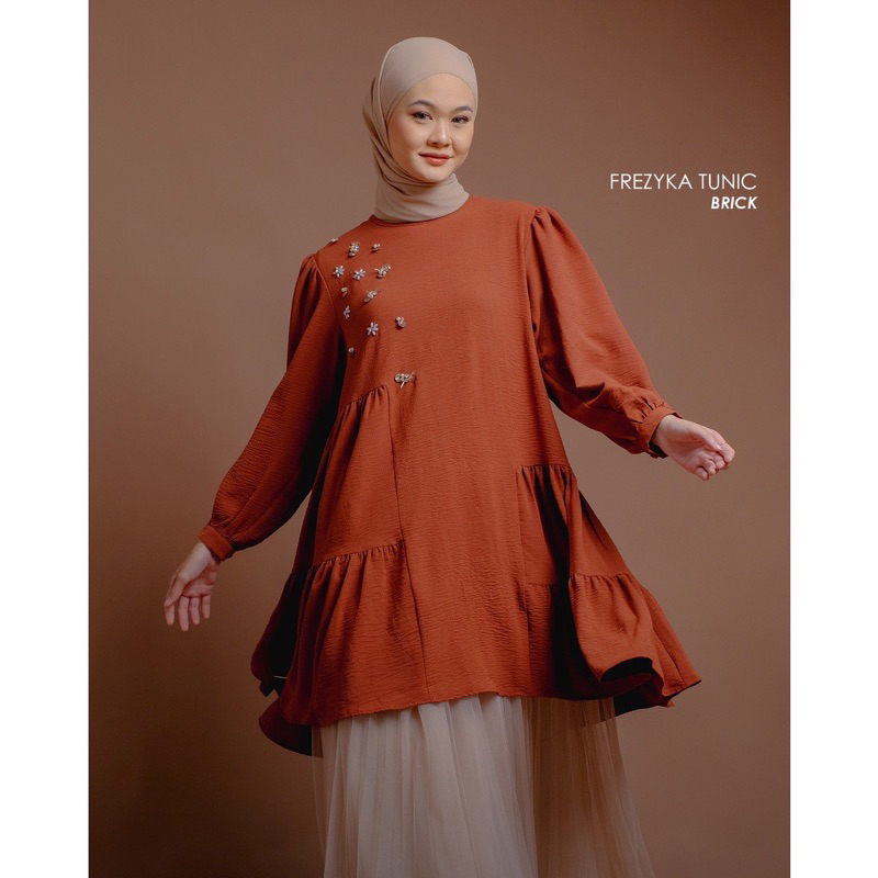 Mayoutfit Frezyka Tunic | Tunik Kondangan Payet Series Tunik by Mayoutfit size L warna Brick Ready O