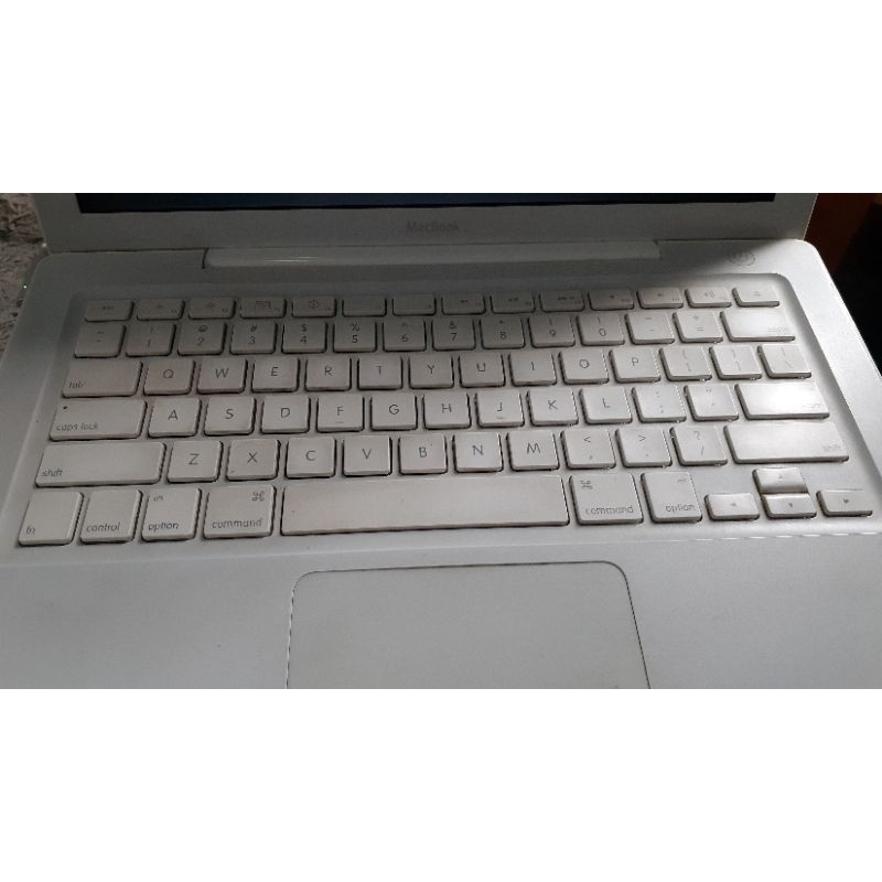 APPLE MACBOOK A1181