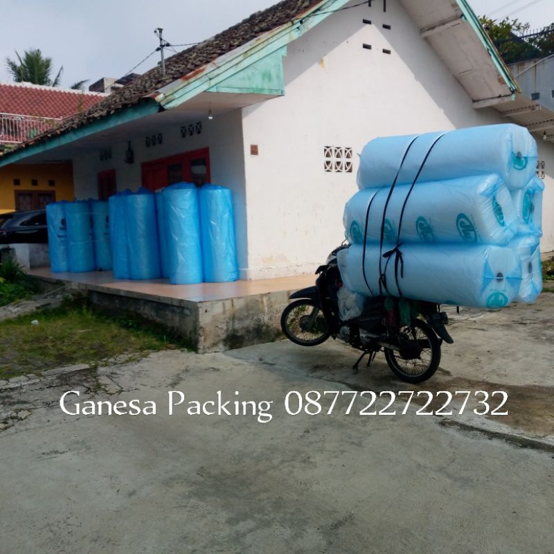 

Bubble wrap 1,25x50meter, standard, tebal, 3.00kg, bening dan hitam, cimahi