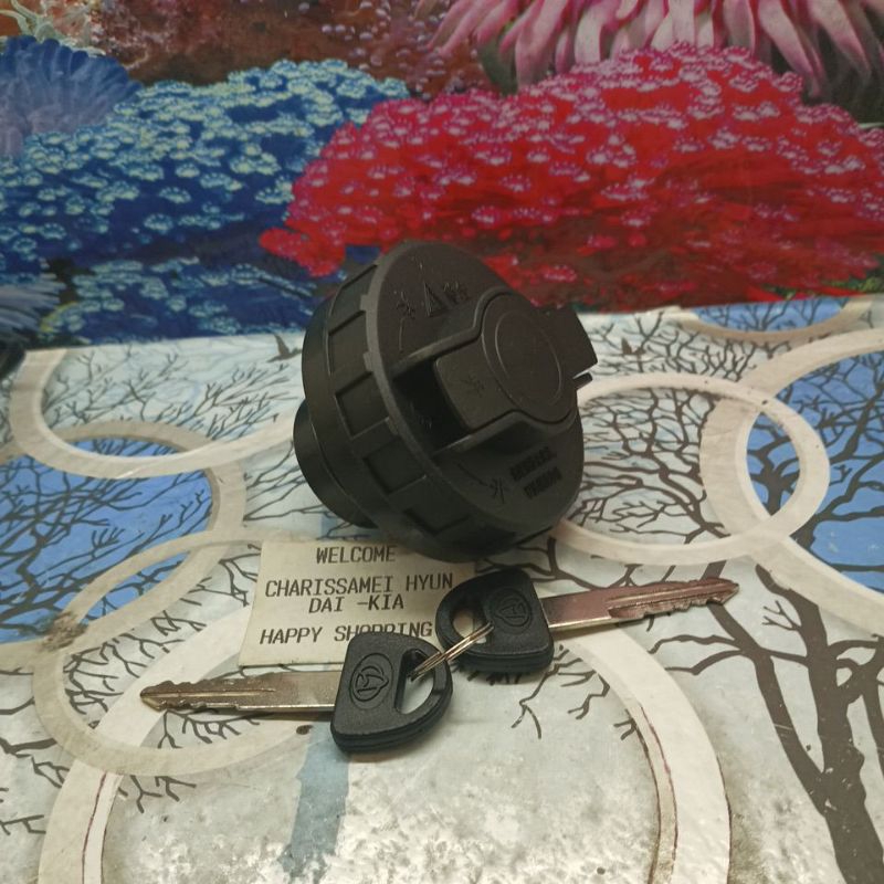 TUTUP TANGKI MEGA CARRY APV PICK UP