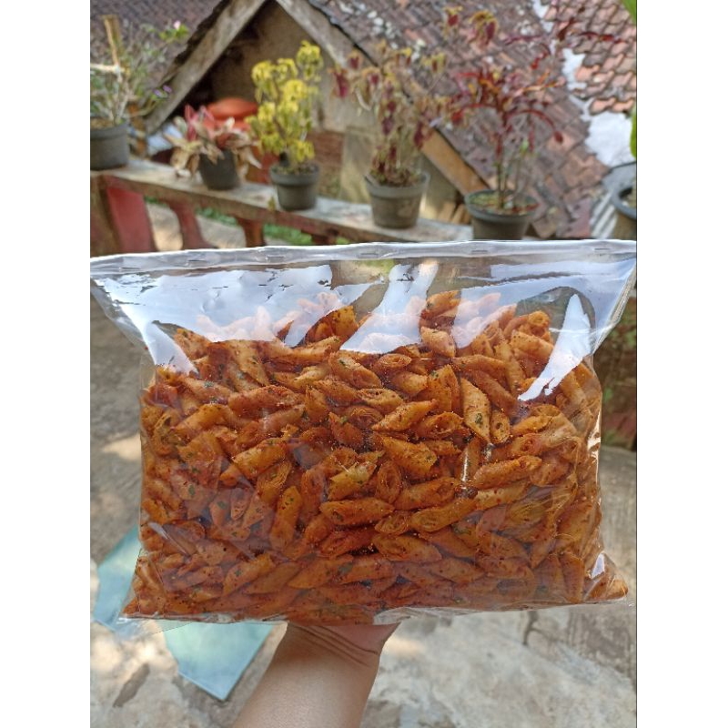 

LUMRING PEDAS DAUN JERUK 1kg