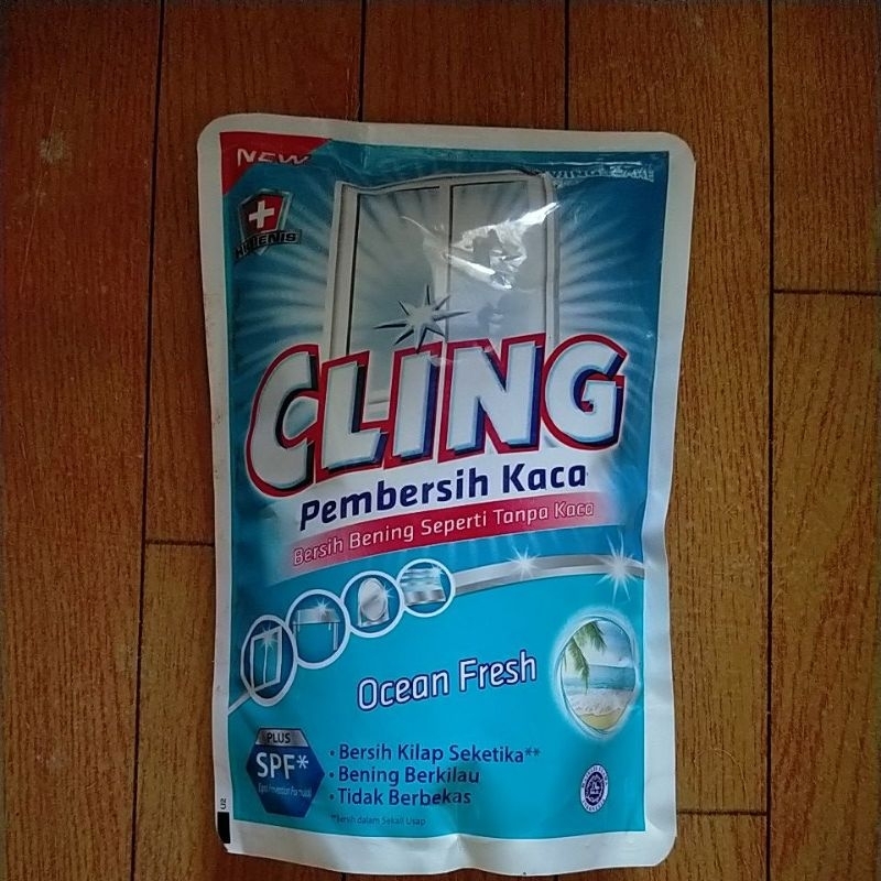 CLING PEMBERSIH KACA 425ML