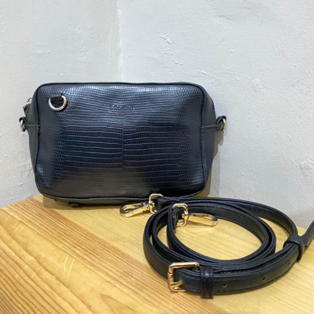 Tas Sling Sonovi , Tas Preloved Sonovi, Tas Sonovi Camera Bag