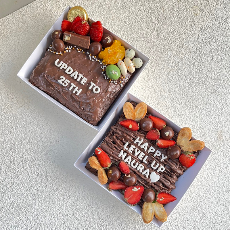 

Brownies Fruit & Choco Mini (12x12) Birthday / Ulang Tahun (Baca Deskripsi)