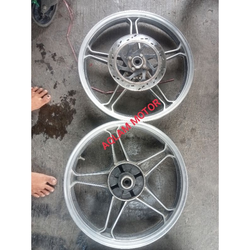 Velg racing depan belakang Suzuki Thunder 125 original mulus siap pakai