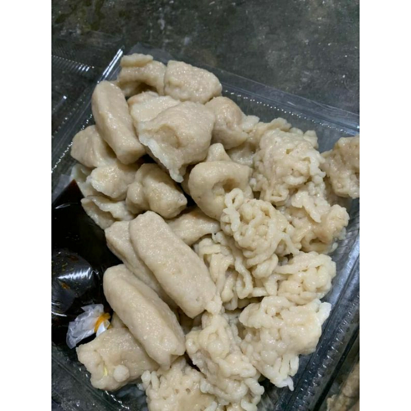 

Pempek ikan palembang