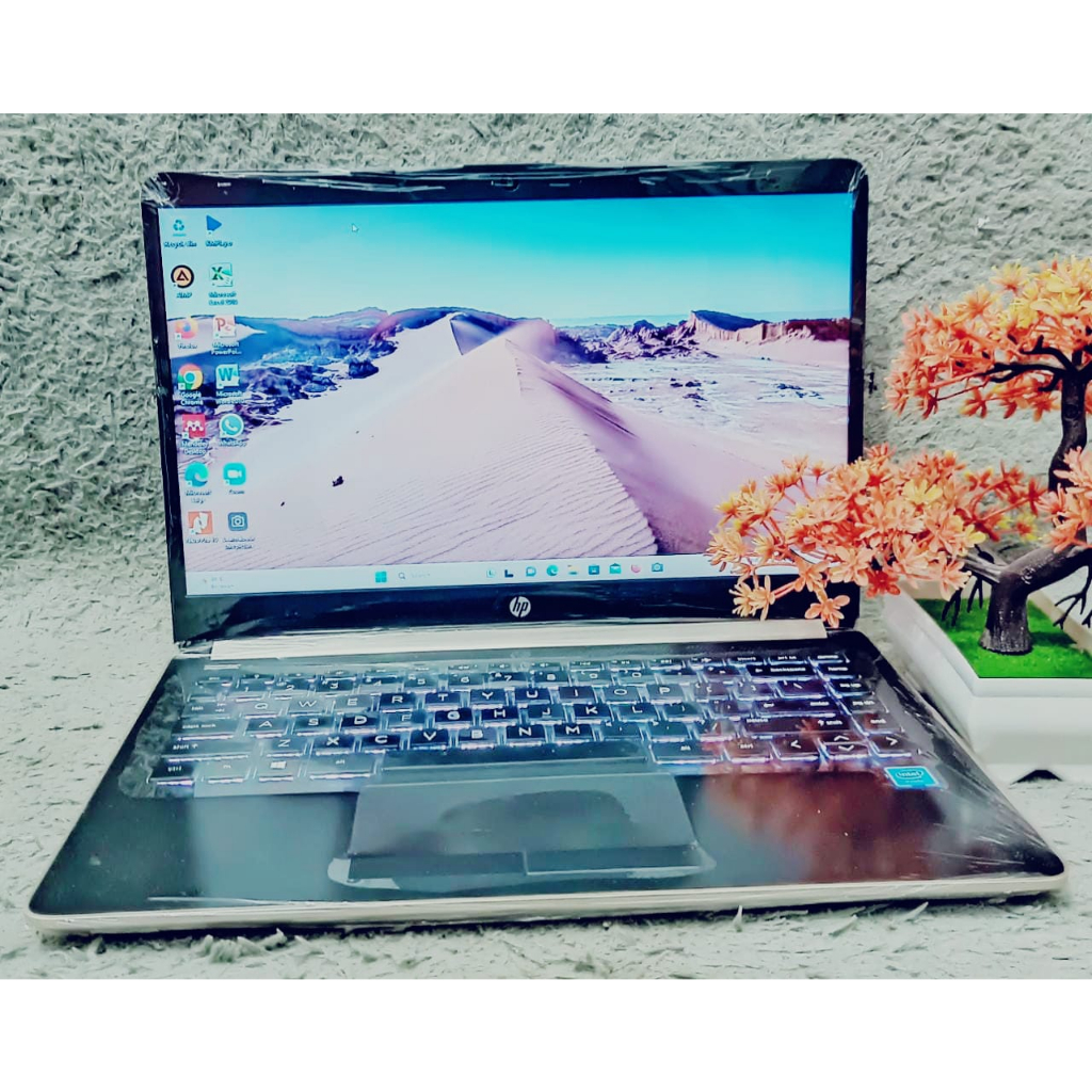 Laptop HP 14s-cf1xxx Intel Celeron N4205U @1.8GHz (2CPUs)... Setara Core i3