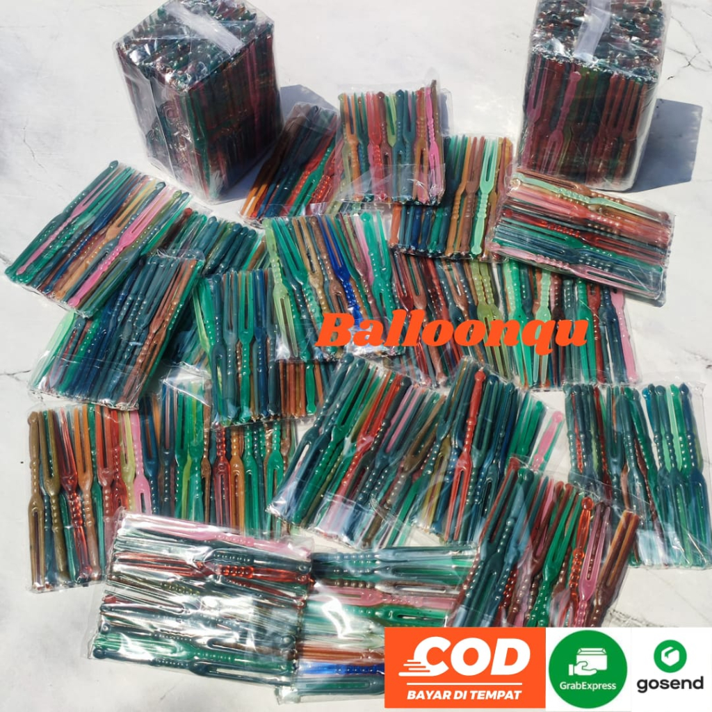 24pcs Garpu Kue Puding Ulang Tahun / Garpu Buah / Tusukan Kue