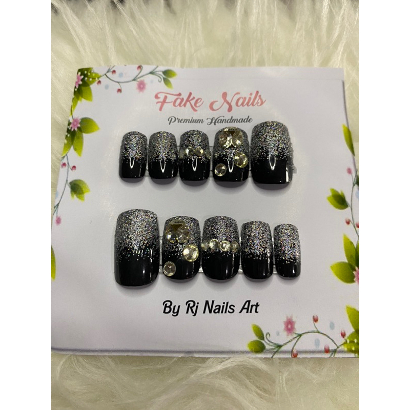 1 set kuku palsu/fake nails /untuk pernikahan dan sehari-hari full kutek