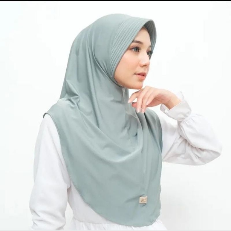 BERGO AMEERA WICCA  jersey pet antem
