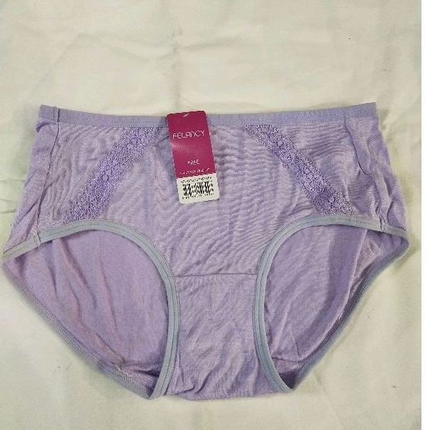 CELANA DALAM WANITA FELANCY