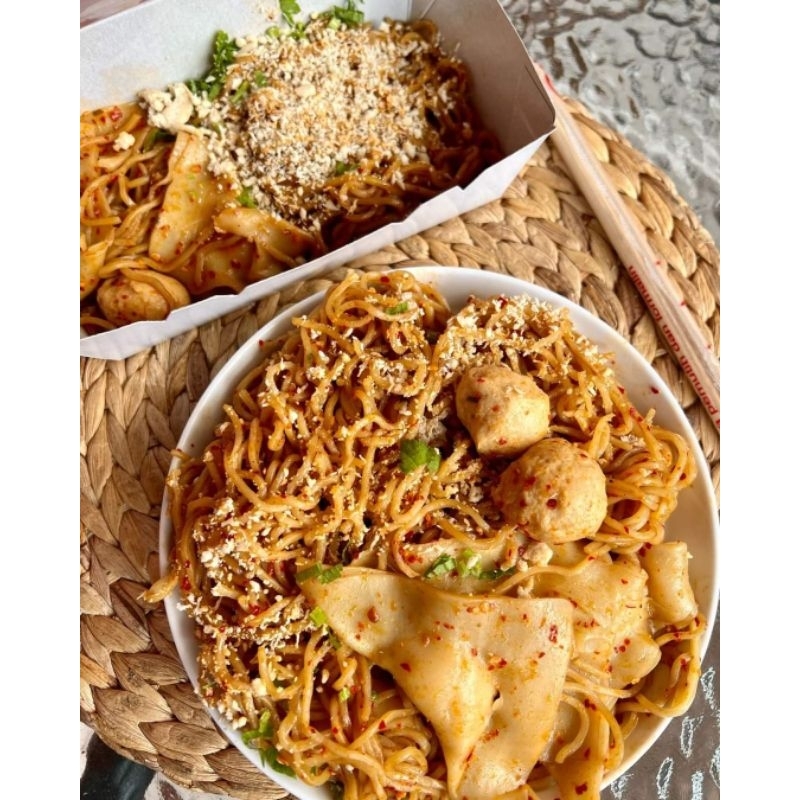

Mie Meaty