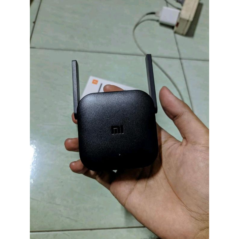 Mi Wi-Fi Range Extender Pro