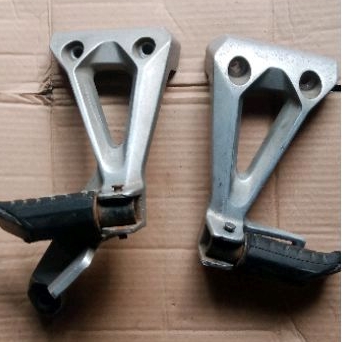 STEP/FOSTEP/PIJAKAN KAKI  REVO ABSOLUT/BLED LAMA ORI