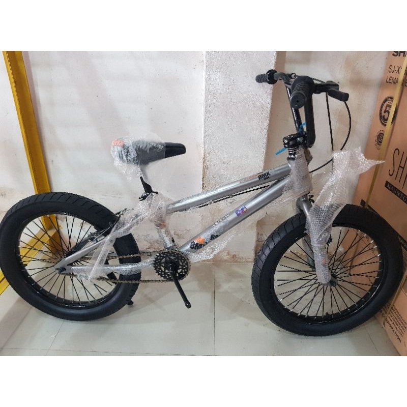 Sepeda BMX 20 inch CENTRUM ( BAN JUMBO 3.0 ) ( WARNA SILVER )