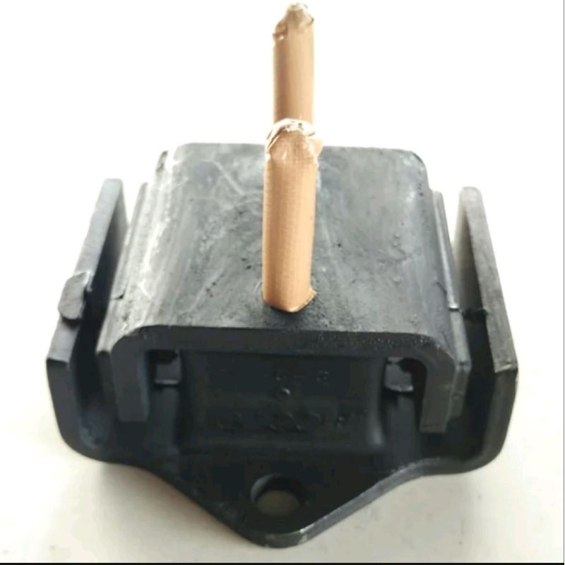 Transmisi Mounting Daihatsu Taft Gt original