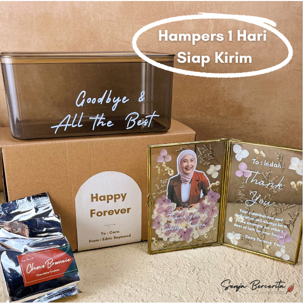 

Aksa Frame/Hamper Ulang Tahun/Kado Perpisahan/Souvenir/Kado Pernikahan/Kado Birthday/Kado Graduation