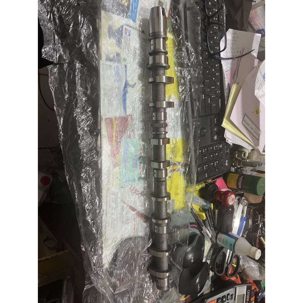 CAMSHAFT TOYOTA KD IN BLACK MRX THAILAND