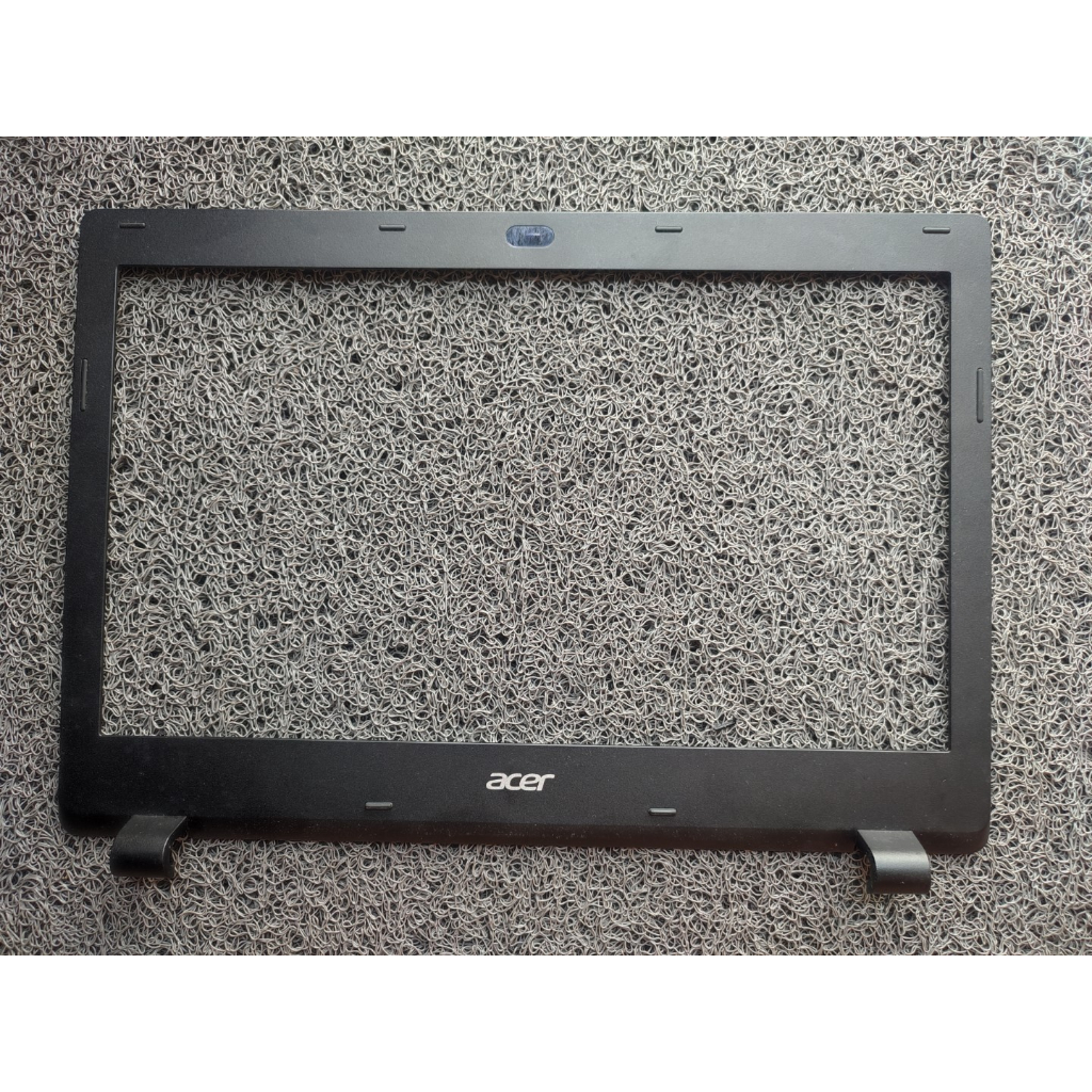Frame Led Lcd Casing Layar Acer E5-421 E5-471 E5-411 E5 421 471 411