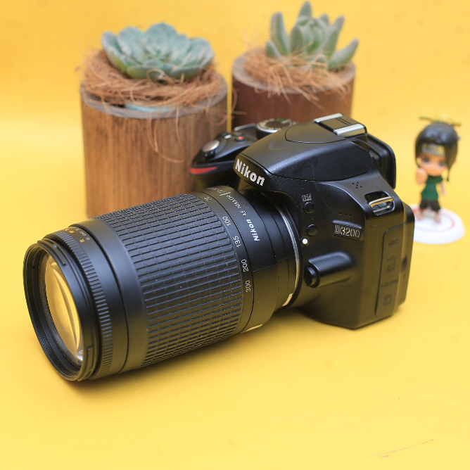 Nikon D3200 Lensa Tele Zoom Kamera DSLR Original - Garansi