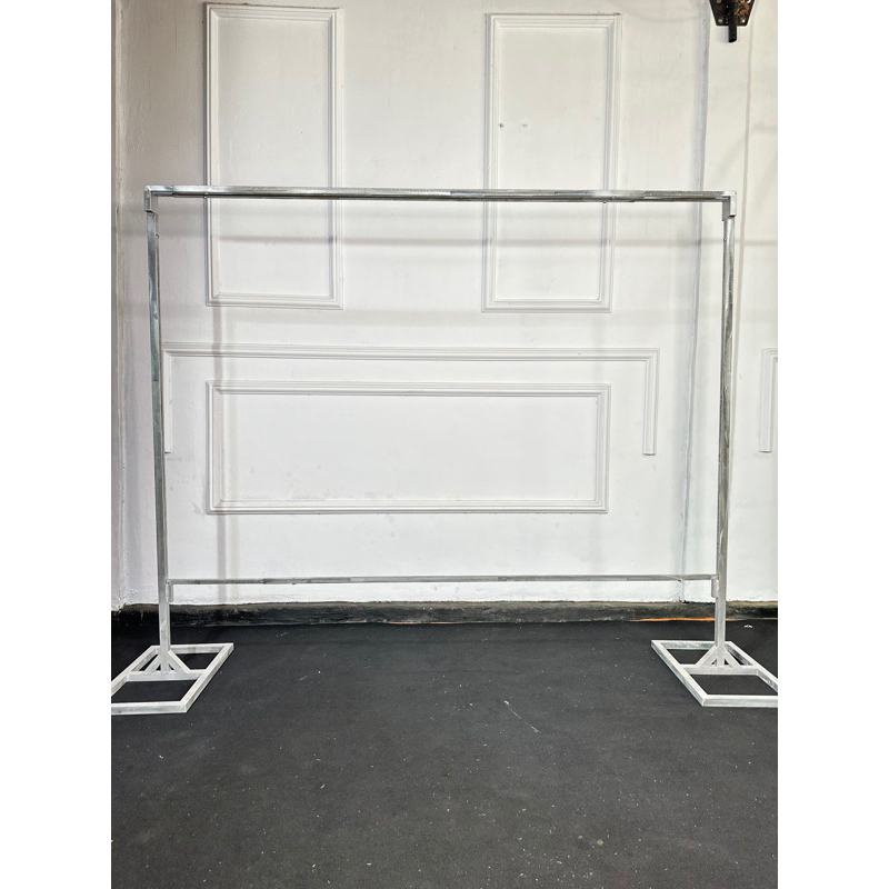 DEKORASI ELEGANT / DEKORASI SERBAGUNA GAWANG BESI NAIK TURUN